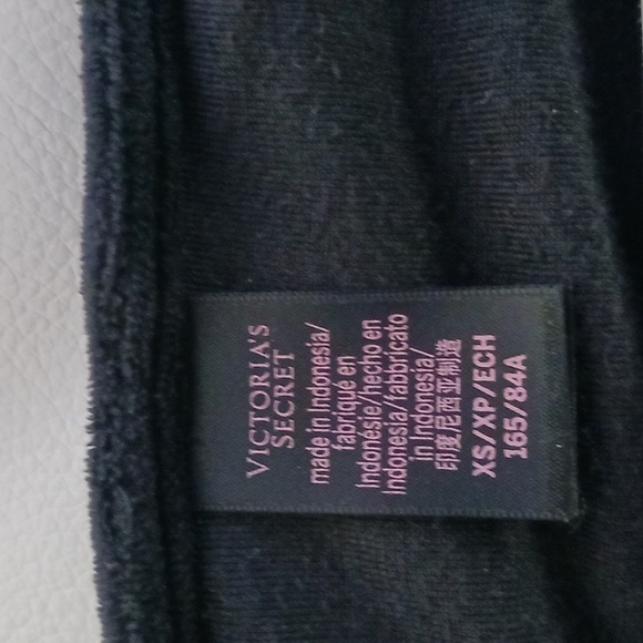 Victoria's secret velour jumpsuit black xs - Picture 6 of 6